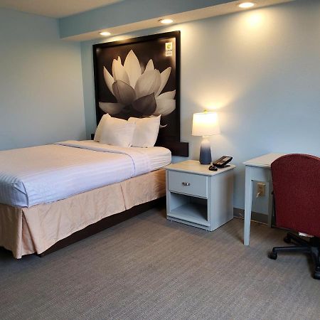 Coastal Inn & Suites Wilmington Eksteriør bilde