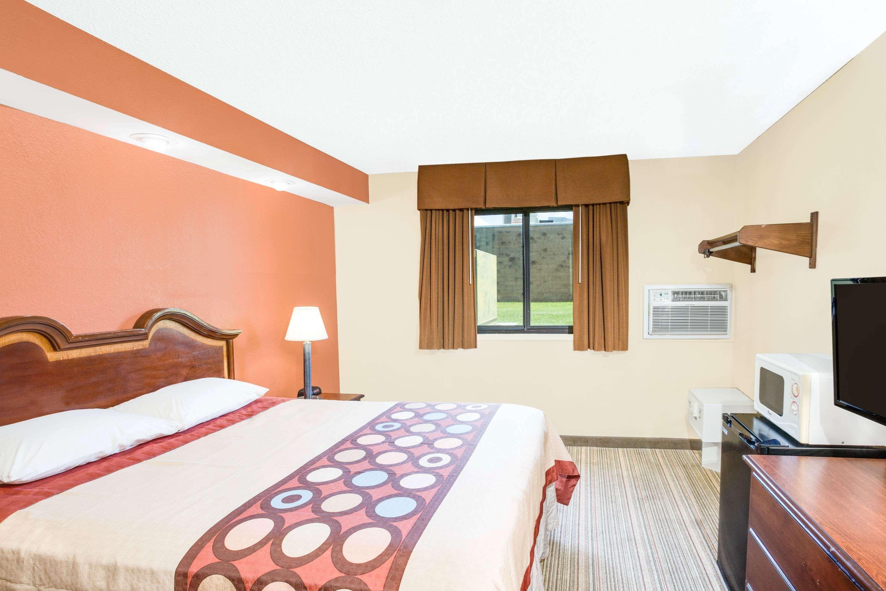Coastal Inn & Suites Wilmington Eksteriør bilde