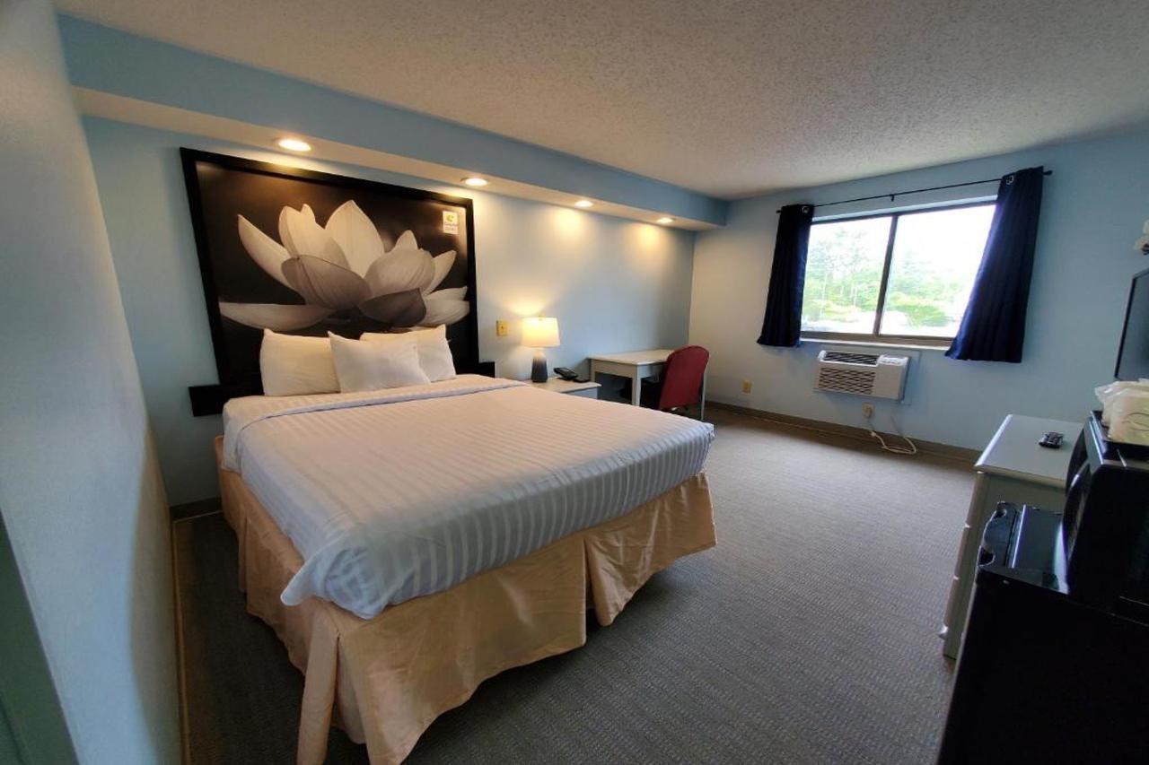 Coastal Inn & Suites Wilmington Eksteriør bilde