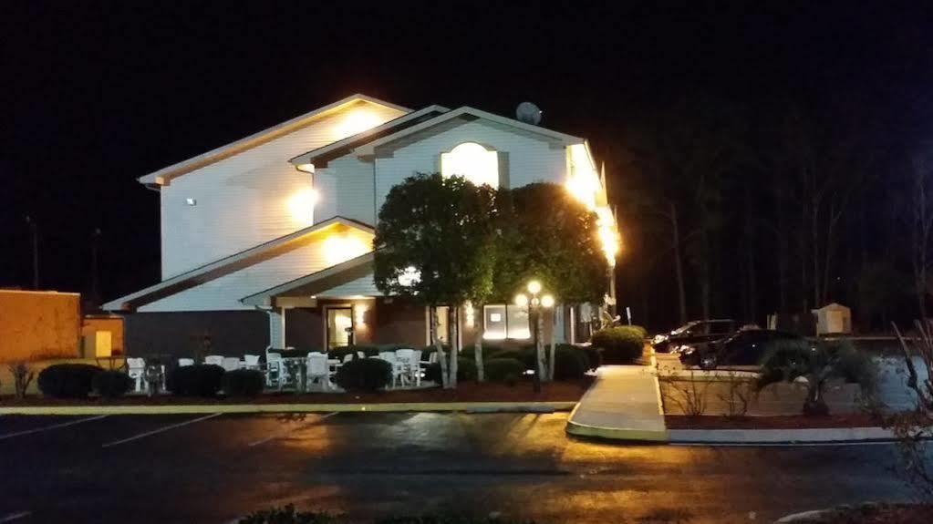 Coastal Inn & Suites Wilmington Eksteriør bilde